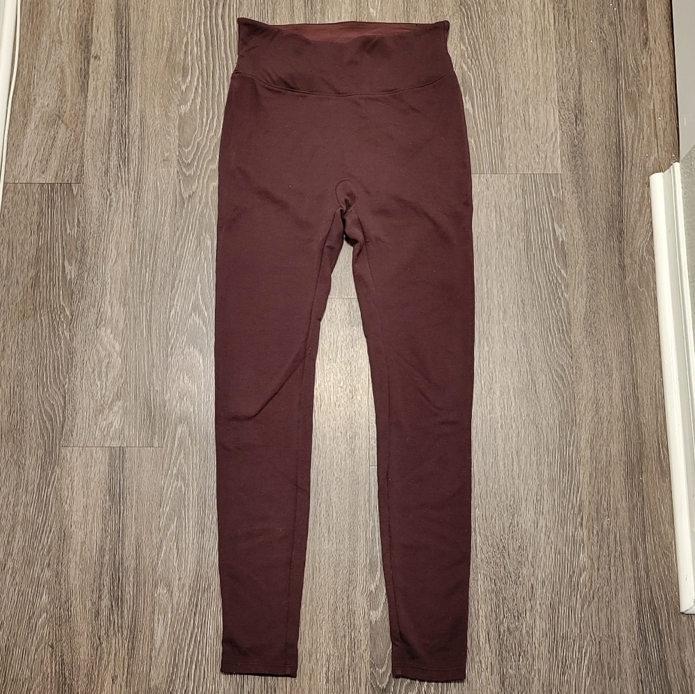 assets by spanx leggings | maroon | large